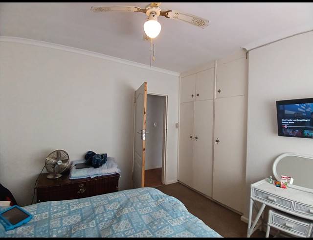 3 BEDROOM HOUSE FOR SALE IN WINDSOR PARK ESTATE